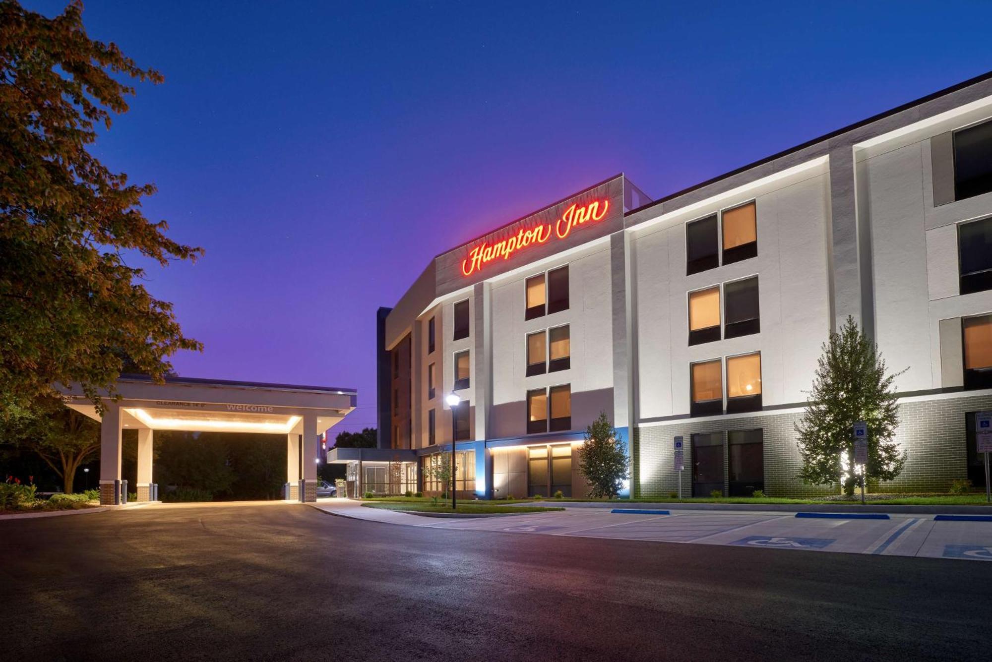 Hampton Inn By Hilton Harrisburg West Mechanicsburg Exterior photo