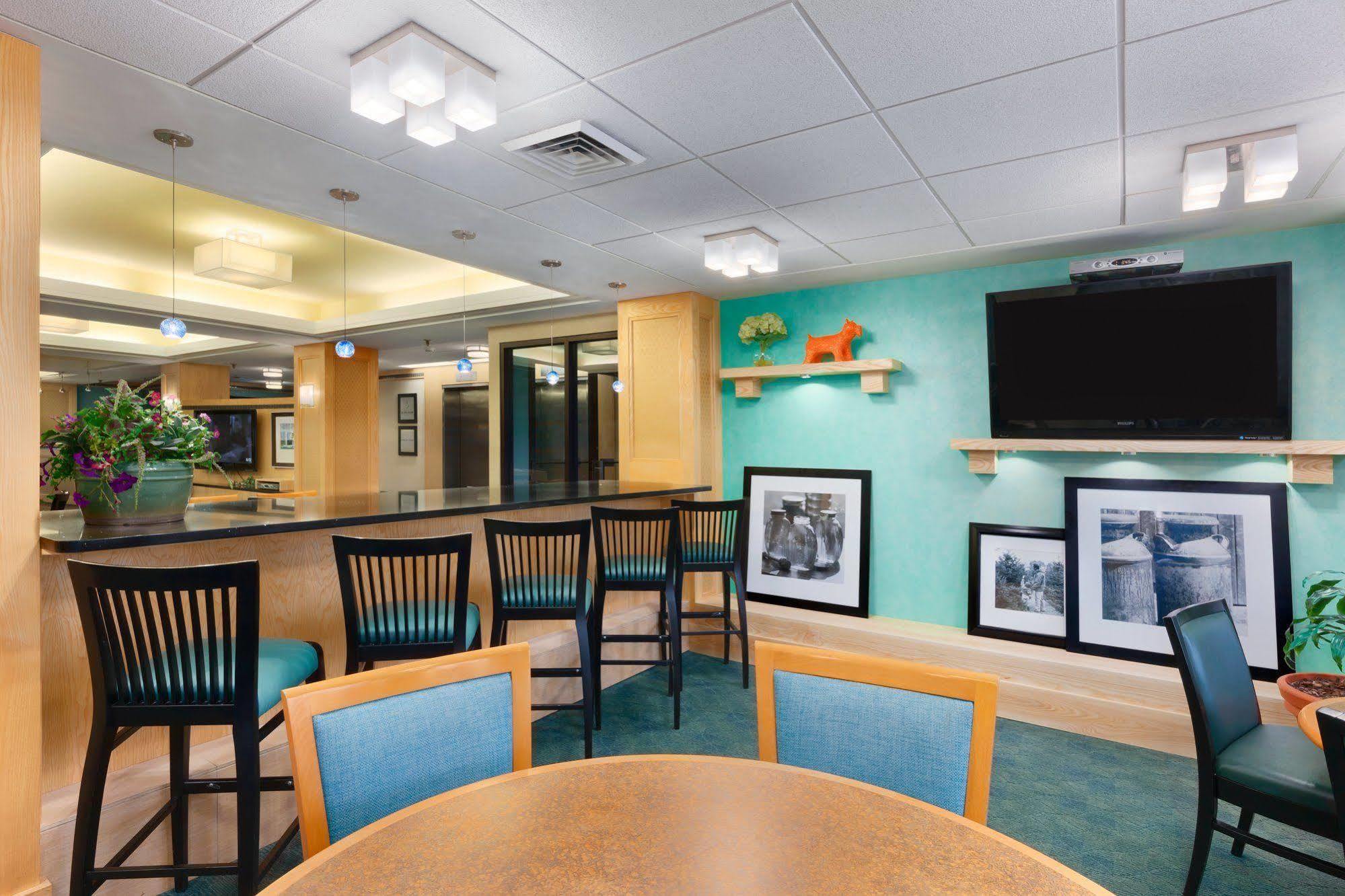Hampton Inn By Hilton Harrisburg West Mechanicsburg Exterior photo