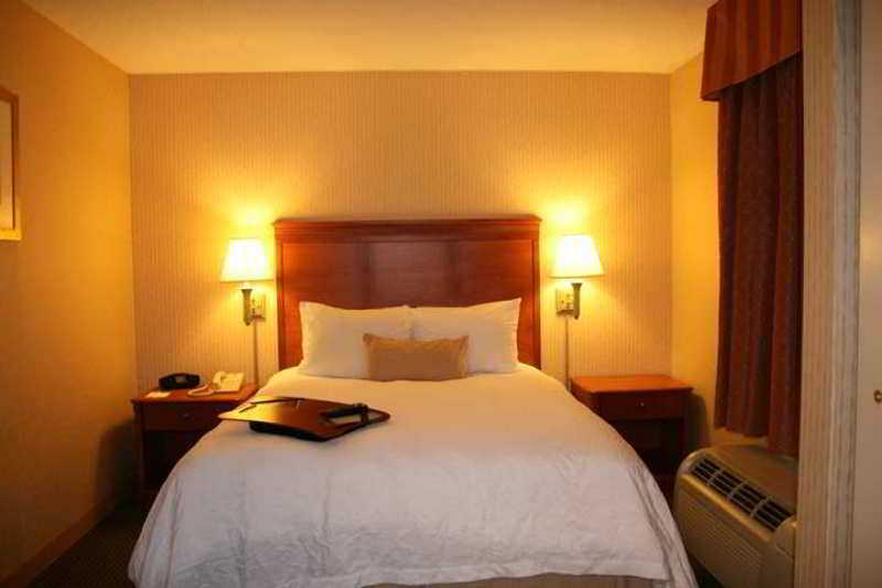 Hampton Inn By Hilton Harrisburg West Mechanicsburg Room photo